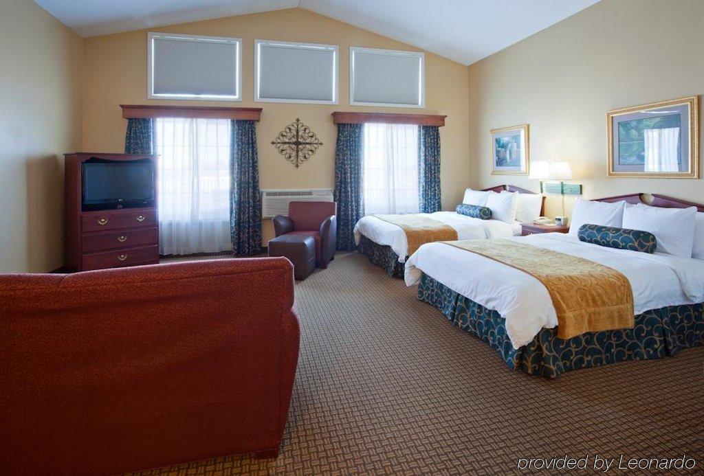 סיינט קלאוד Grandstay Residential Suites Hotel מראה חיצוני תמונה